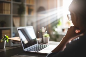 Effet Domicilié : Définition, Fonctionnement et Avantages pour vos Paiements