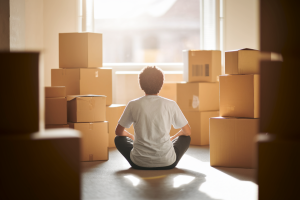 Stress déménagement : 7 clés pour surmonter les défis psychologiques